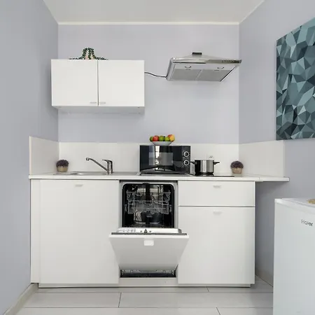 Stylowe I Eleganckie Studia Very Berry W Poznaniu By Renters Apartment