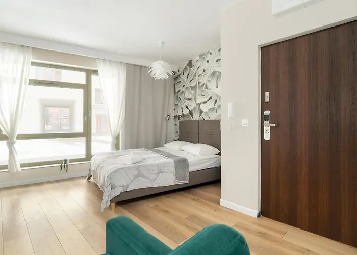 Stylowe I Eleganckie Studia Very Berry W Poznaniu By Renters * פוזנן