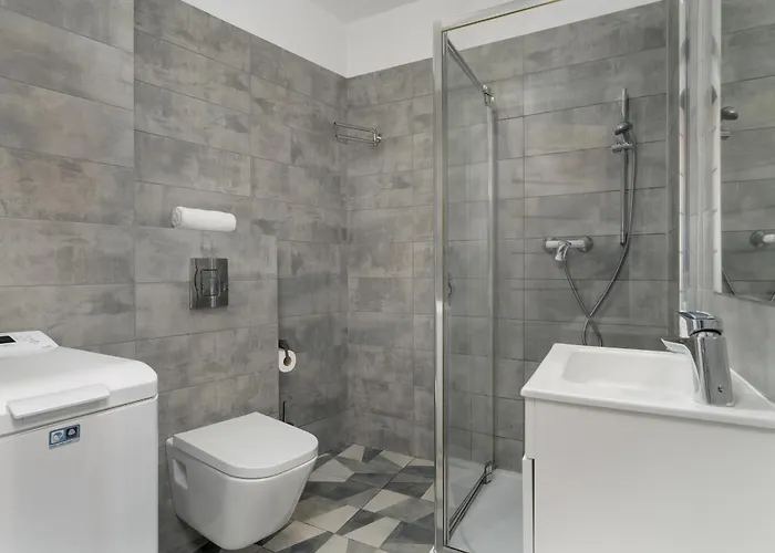 Stylowe I Eleganckie Studia Very Berry W Poznaniu By Renters * פוזנן