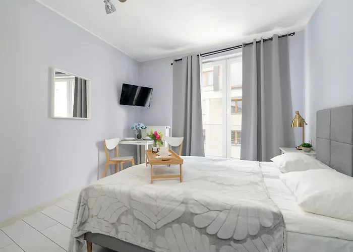 Stylowe I Eleganckie Studia Very Berry W Poznaniu By Renters Appartement Poznań