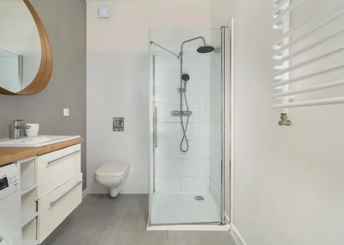 Stylowe I Eleganckie Studia Very Berry W Poznaniu By Renters Appartement