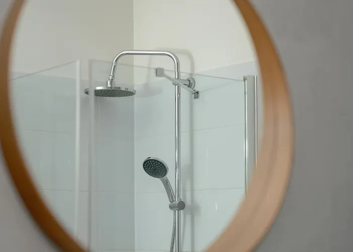 Appartement Stylowe I Eleganckie Studia Very Berry W Poznaniu By Renters *