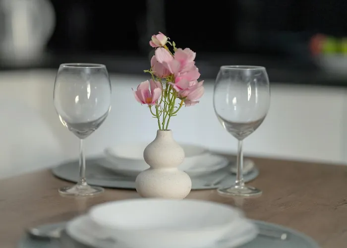 Stylowe I Eleganckie Studia Very Berry W Poznaniu By Renters Appartement